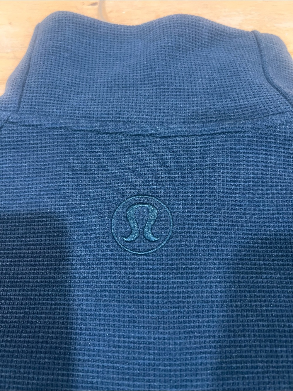 lululemon athletica Women's Half-Zip Scuba Cropped Funnel Neck Waffle size:L - Picture 3 of 6